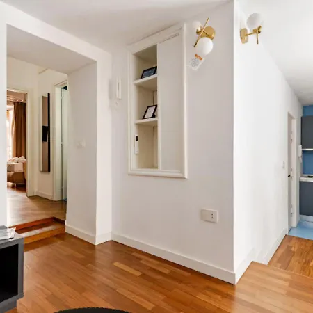 Seaside - Riviera23 Oda ve Kahvaltı Napoli